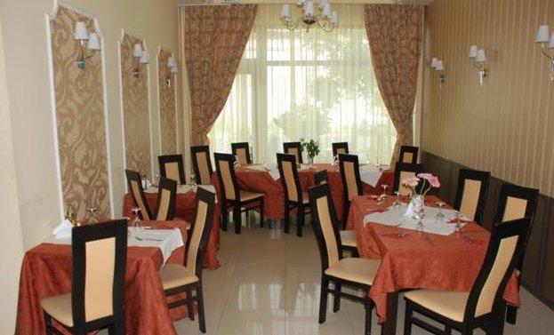 Hotel Coliseum Калафат Ресторан фото